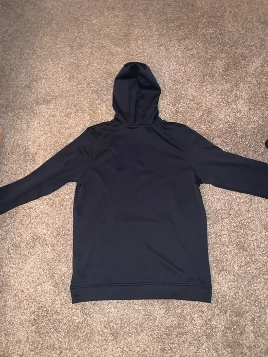Under Armour Black Pullover Hoodie with Subtle Logo - Picture 2 of 3